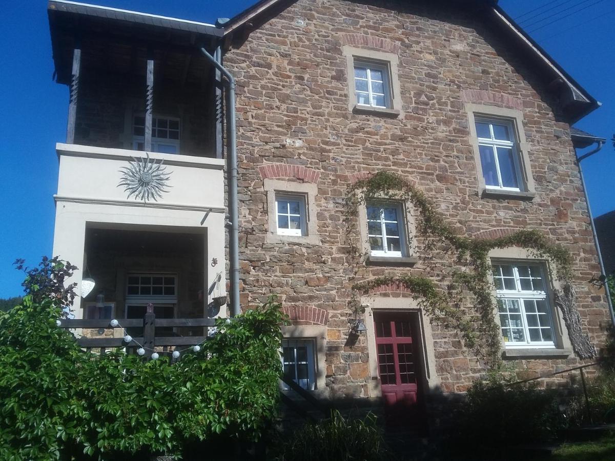 Huehnerstaellchen Dumpelfeld Esterno foto